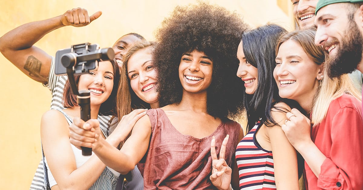 SOSYAL MEDYADA ŞİMDİ FENOMEN OLMA VAKTİ!